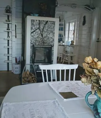 3 Bedroom With Sauna By The Sea Semesterbostad