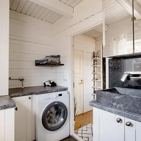 3 Bedroom With Sauna By The Sea