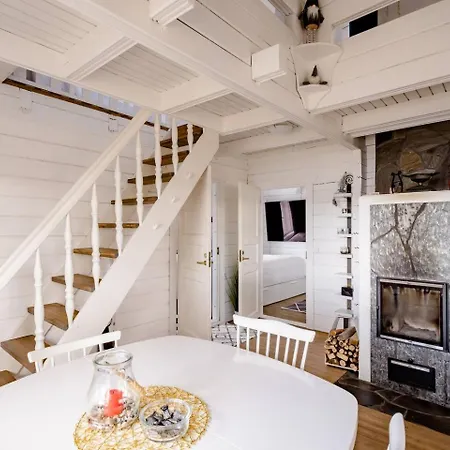 3 Bedroom With Sauna By The Sea Semesterbostad