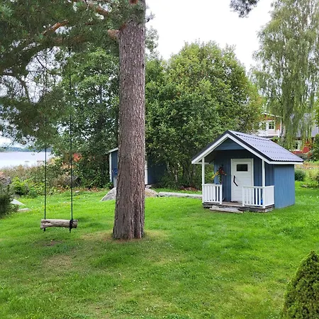 3 Bedroom With Sauna By The Sea *