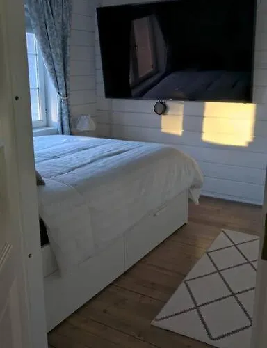 度假居 3 Bedroom With Sauna By The Sea