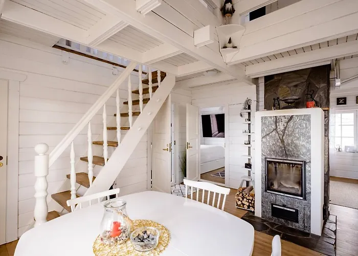 3 Bedroom With Sauna By The Sea Casa vacanze